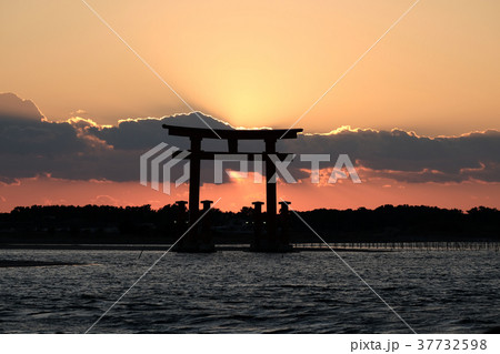 浜名湖　弁天島の夕刻 37732598