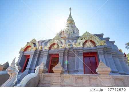 Sinakarintra Stit Mahasantikhiri Pagoda 37732670