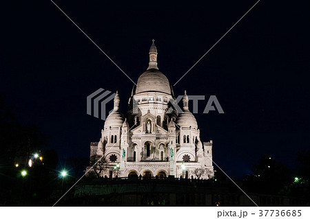 Sacred Heart Church from Montmartre at night 37736685