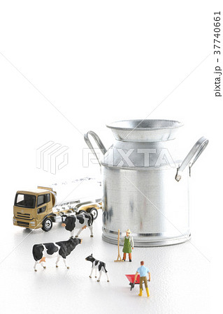 酪農 37740661