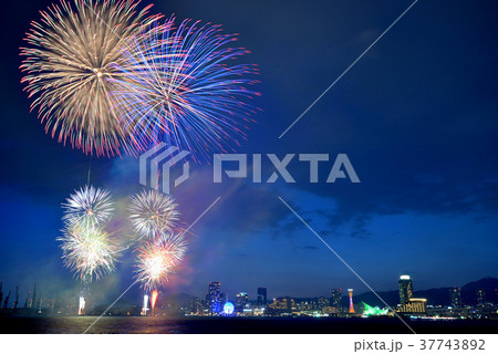 第47回みなとこうべ海上花火大会 37743892