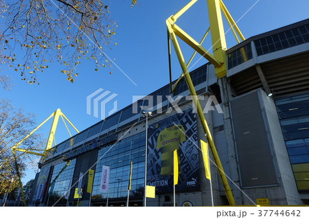 ドイツ ドルトムント Signal Iduna Park (ジグナル・イドゥナ・パルク) ドイツ ドルトムント Signal Iduna Park (ジグナル・イドゥナ・パルク) 37744642