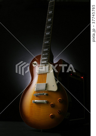 エレキギター 37745765