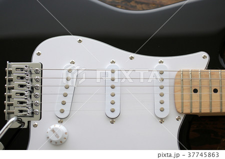 エレキギター 37745863