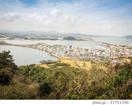 Seongsan Ilchulbong (Sunrise Peak) 37751390