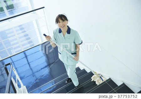 清掃スタッフ 37753752