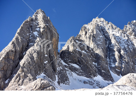 玉龍雪山 玉龍雪山 37756476