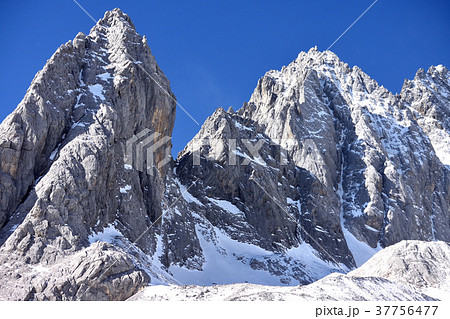 玉龍雪山 37756477