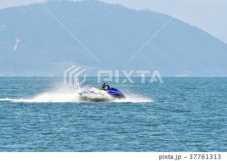琵琶湖のジェットスキー 琵琶湖のジェットスキー 37761313