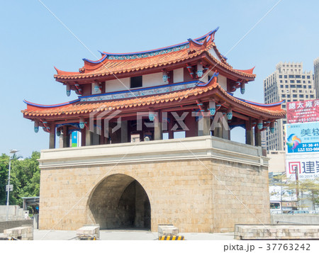 台湾　新竹市　新竹駅近くの史跡　新竹城　（東門城） 37763242