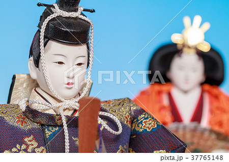 ひな人形　お内裏様とお雛様　ひな祭り 37765148