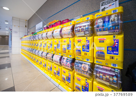 Row of gashapon or capsule machine 37769589