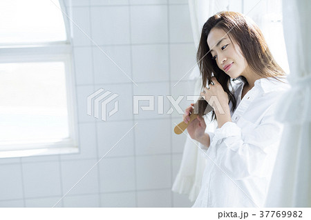 女性 ビューティ ヘアケア 女性 ビューティ ヘアケア 37769982