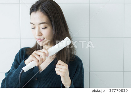 女性 ビューティ ヘアケア 女性 ビューティ ヘアケア 37770839