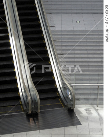 エスカレータ エスカレータ 37773808