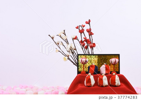 ひな祭りイメージR 37774283