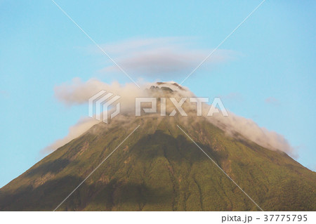 Arenal volcano Arenal volcano 37775795
