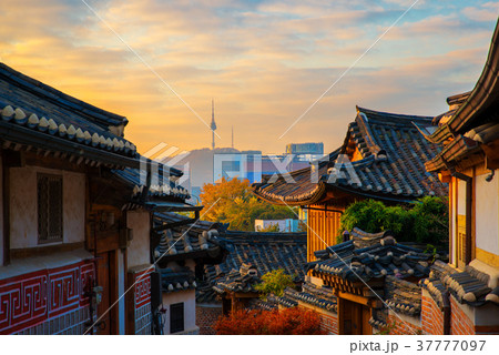 Ancient Korean town in Autumn and morning sunrise 37777097