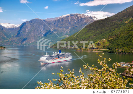 Cruise ship in fjord, Flam, Norway Cruise ship in fjord, Flam, Norway 37778675