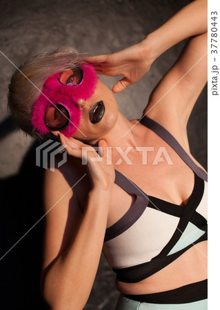 fashion girl blonde with short hair fashion fashion girl blonde with short hair fashion 37780443