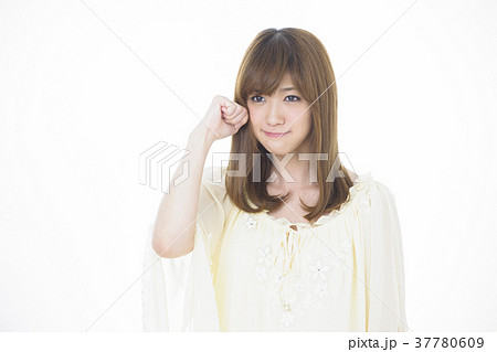 女性　若い女性　かわいい　ポートレート　 37780609