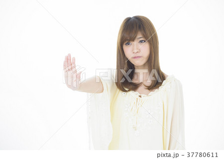 女性 若い女性 かわいい ポートレート 女性 若い女性 かわいい ポートレート 37780611