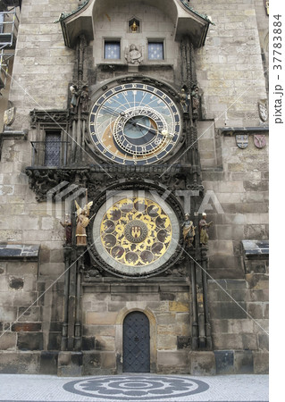 〔チェコ〕 旧市街広場の天文時計 37783884