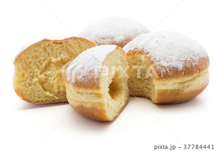 Fresh sufganiyah isolated on white 37784441