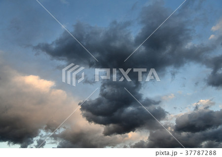青空と雲 青空と雲 37787288