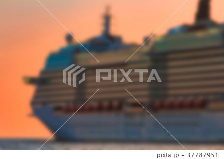 Cruise liner - blurred image Cruise liner - blurred image 37787951