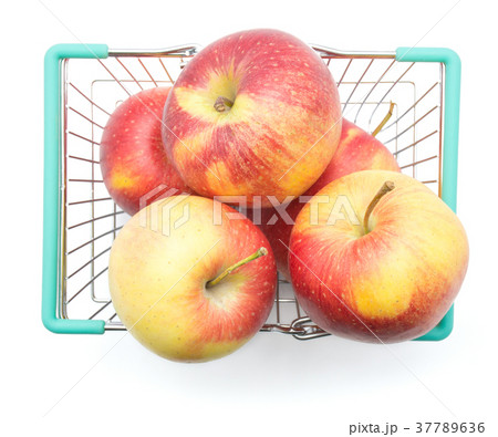 Raw evelina apple isolated Raw evelina apple isolated 37789636