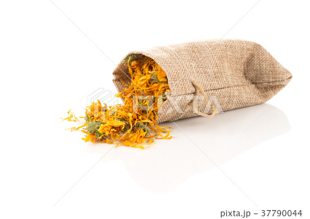 Calendula flowewr tea 37790044