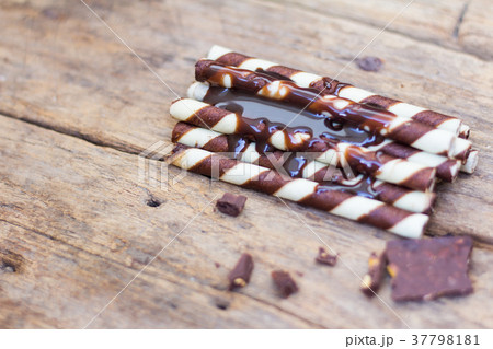 Roll biscuit taste home made chocolate 37798181