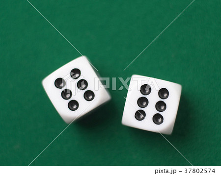 サイコロ（Dice） 37802574