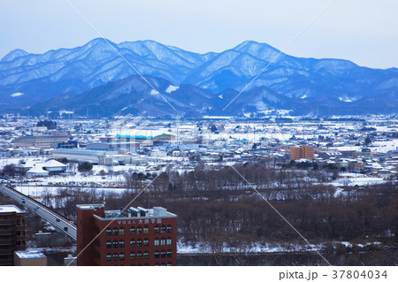 マリオスより雫石川方面の街並みを望む 37804034