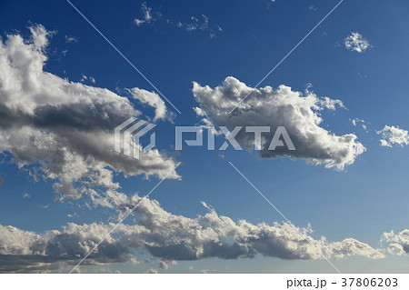 青空と雲 青空と雲 37806203