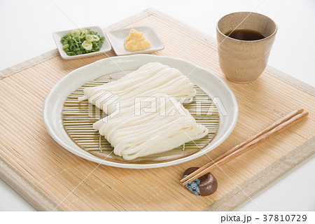 ざるうどん 37810729