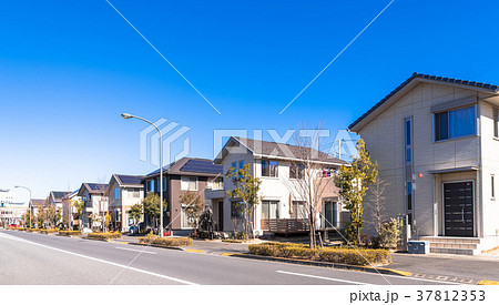 東京郊外の新興住宅街の写真素材