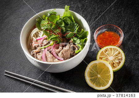 牛肉のフォー ベトナムのめん料理 Pho Vietnamese beef 牛肉のフォー ベトナムのめん料理 Pho Vietnamese beef 37814163