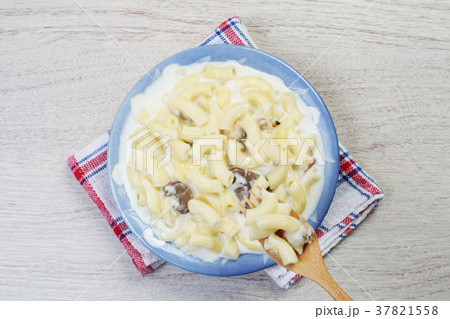 Delicious macaroni Delicious macaroni 37821558