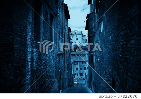 Siena street view 37822070
