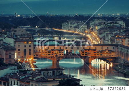 Florence skyline night 37822081