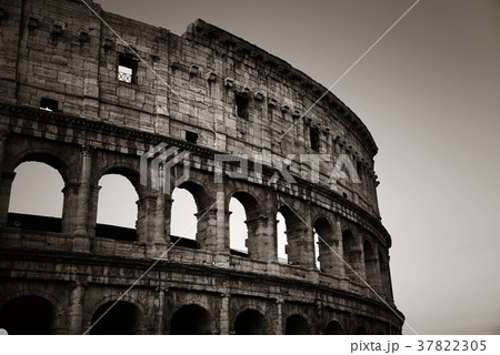 Colosseum Rome monochrome Colosseum Rome monochrome 37822305