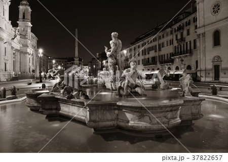 Piazza Navona 37822657