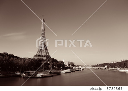 River Seine 37823654