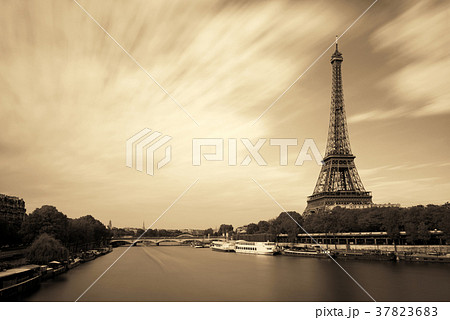 River Seine River Seine 37823683