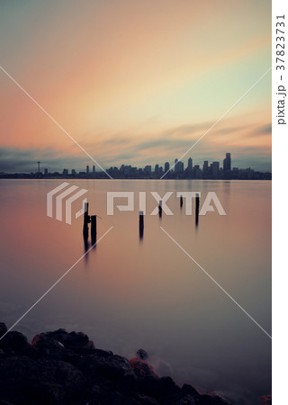 Seattle skyline 37823731