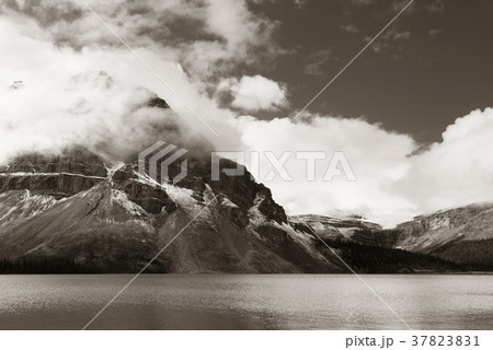Banff National Park Banff National Park 37823831