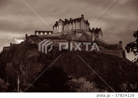 Edinburgh castle 37824126