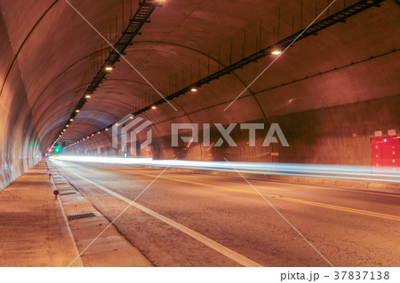 隧道 洞門 トンネル 37837138